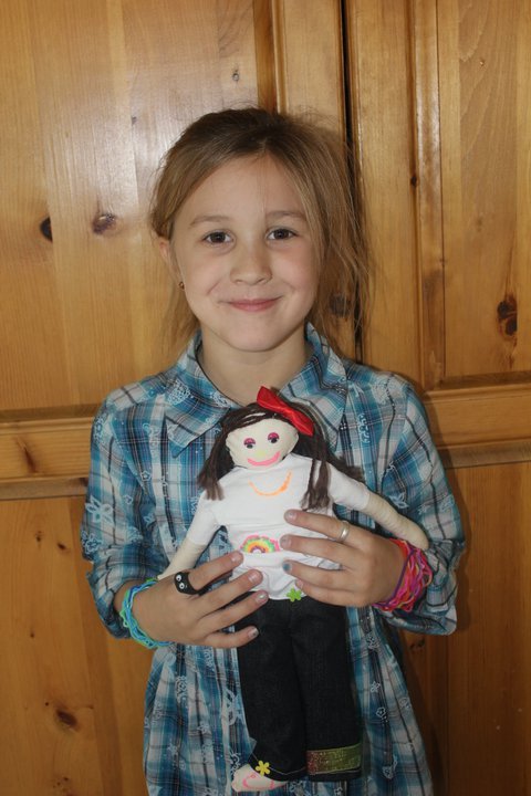 Brianna_with_her_doll